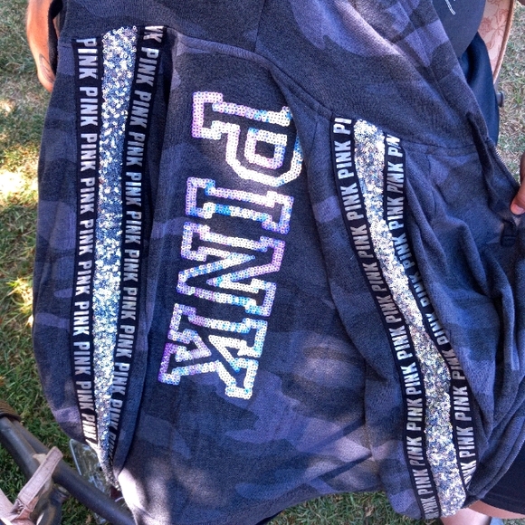 Victoria secret sweater large - Picture 1 of 2